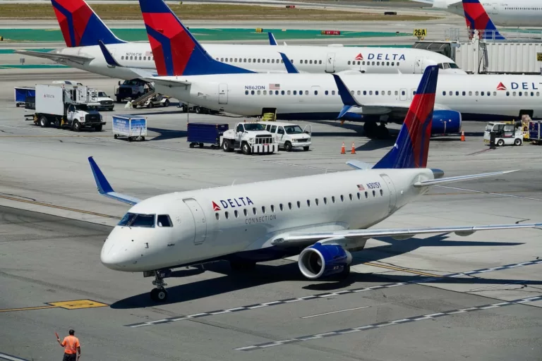 Delta Air Lines Defends AI Pricing Amid Legislative Scrutiny