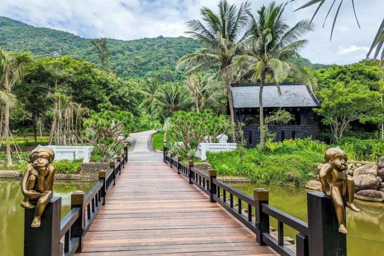 Unlocking IHG Milestone Rewards: Suite Upgrades, Points, and More