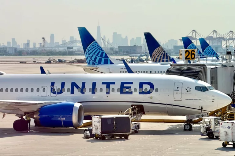 United Airlines Expands Chicago Hub with 10 New Destinations